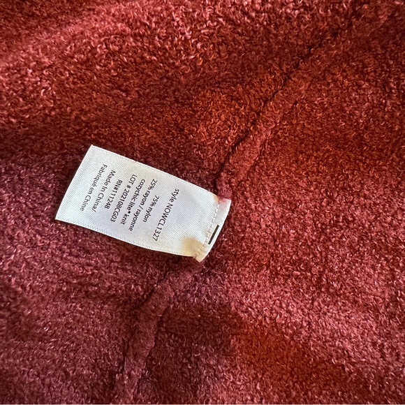 Barefoot Dreams® CozyChic Lite® Long Cardigan in GARNET size small - Picture 3 of 4